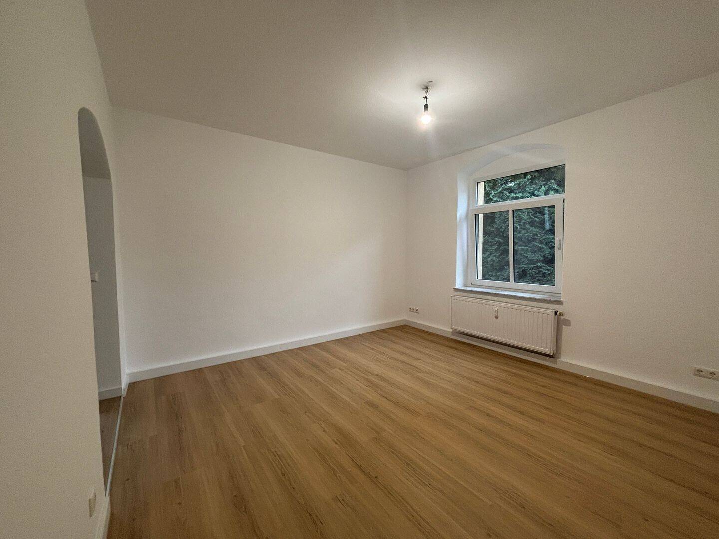 2-Zimmer im Altbau !, 1159 Dresden