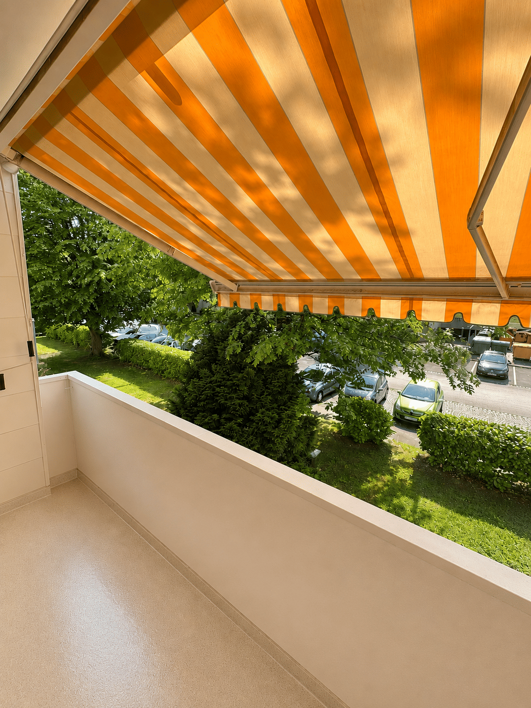 Helle, großzügige 3 Zimmer-Balkonwohnung Nah am Kuhsee, Bahnhofsnähe!, 86163 Augsburg (Hochzoll)