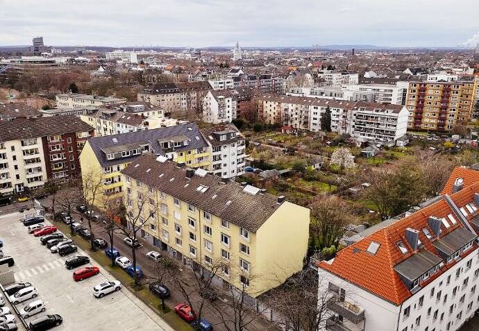 Ehrenfeld, Uni-Nähe, 13.OG, 1-Zi.Whg, 27qm, 377 € + NKVZ / Bewerbung anbei, 50823 Köln (Ehrenfeld Neuehrenfeld)