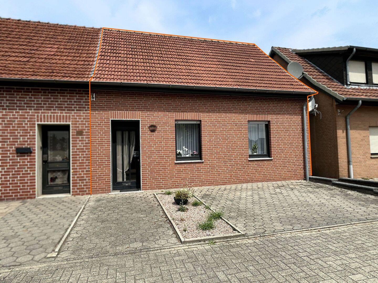 Reihenendhaus in Ochtrup mit überraschenden Möglichkeiten!, 48607 Ochtrup