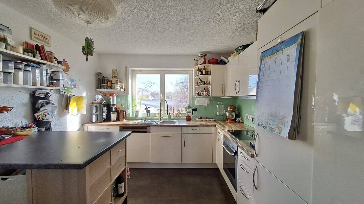 Gepflegte gut geschnittene 3-Zimmer Wohnung mit Balkon u. TG-Stellplatz in toller Lage von Wyhlen!, 79639 Grenzach-Wyhlen