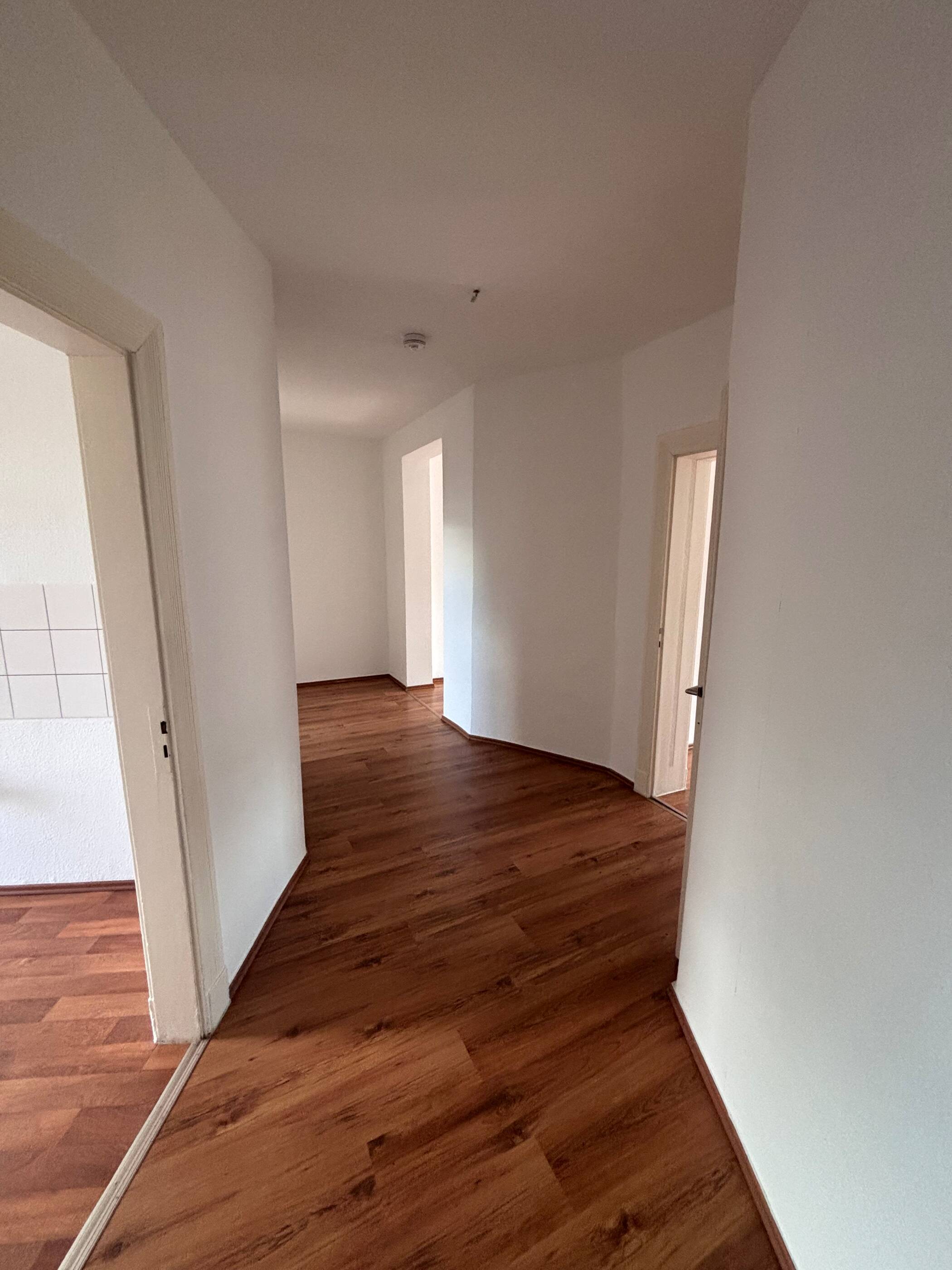 Nachmieter gesucht für schöne 2-Raum-Wohnung mit Balkon, 4299 Leipzig (Probstheida Stötteritz)
