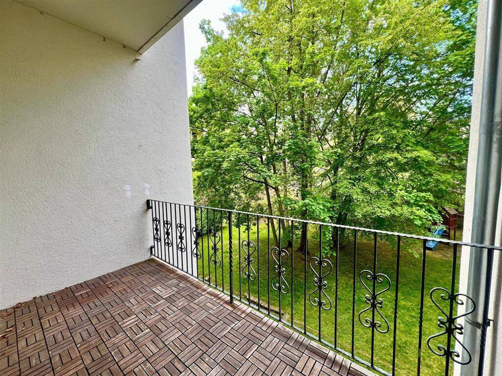 KAßBERG – FAMILIENWOHNUNG mit 2 Bädern | 4 Zimmern | Balkon | HWR, 9112 Chemnitz (Altendorf Kaßberg Zentrum)
