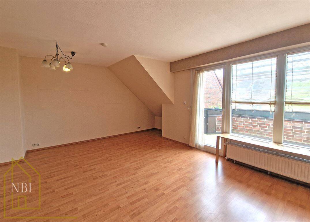 Wohnen (& Arbeiten) auf zwei Ebenen in ruhiger & grüner Lage, 21079 Hamburg (Harburg)