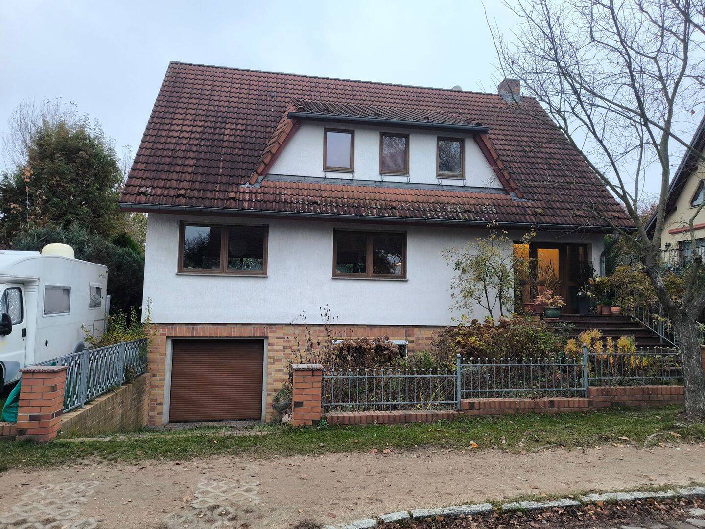Großes Einfamilienhaus in Neu-Venedig zu vermieten, 12589 Berlin (Treptow-Köpenick Hessenwinkel Rahnsdorf Wilhelmshagen)