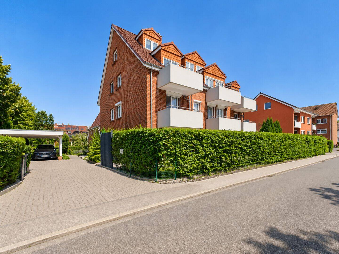 Bad Schwartau: Ihr Sprungbrett an die Ostsee: Maisonette mit Kamin & Balkonen in Toplage!, 23611 Bad Schwartau