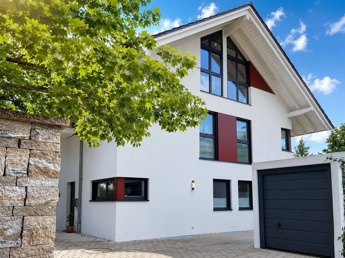 Moderne, hoch- und neuwertige DHH-Villa in begehrter und zentraler Lage von Baldham, 85598 Vaterstetten
