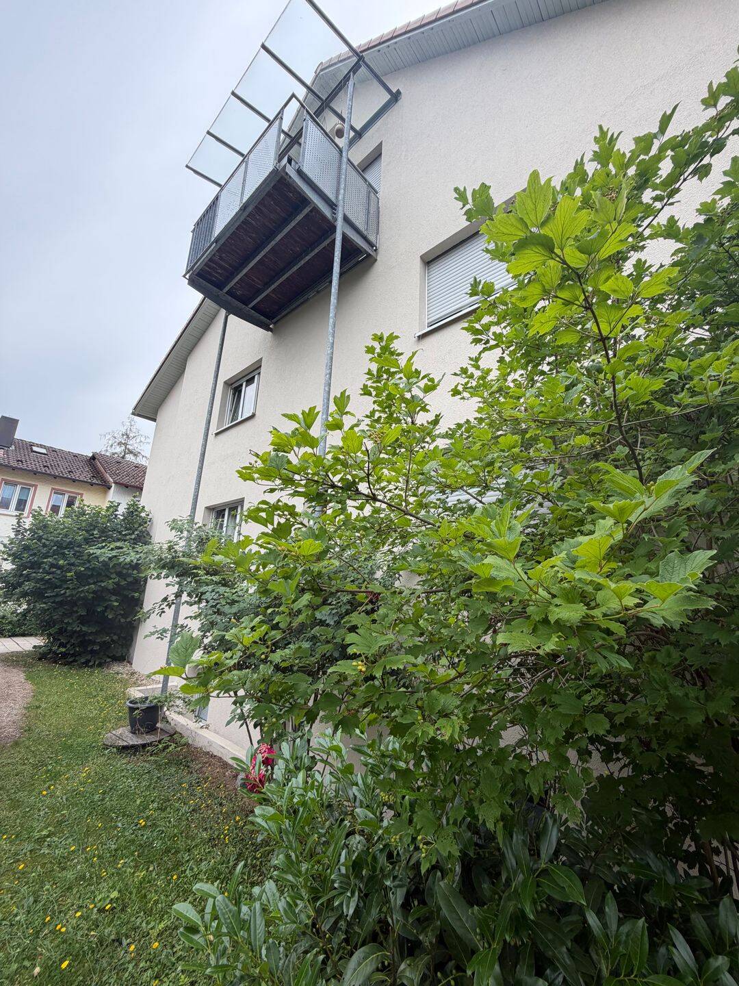 Die Maklerinnen präsentieren: gepflegte 3-Zimmer Wohnung in Alterlangen, 91056 Erlangen