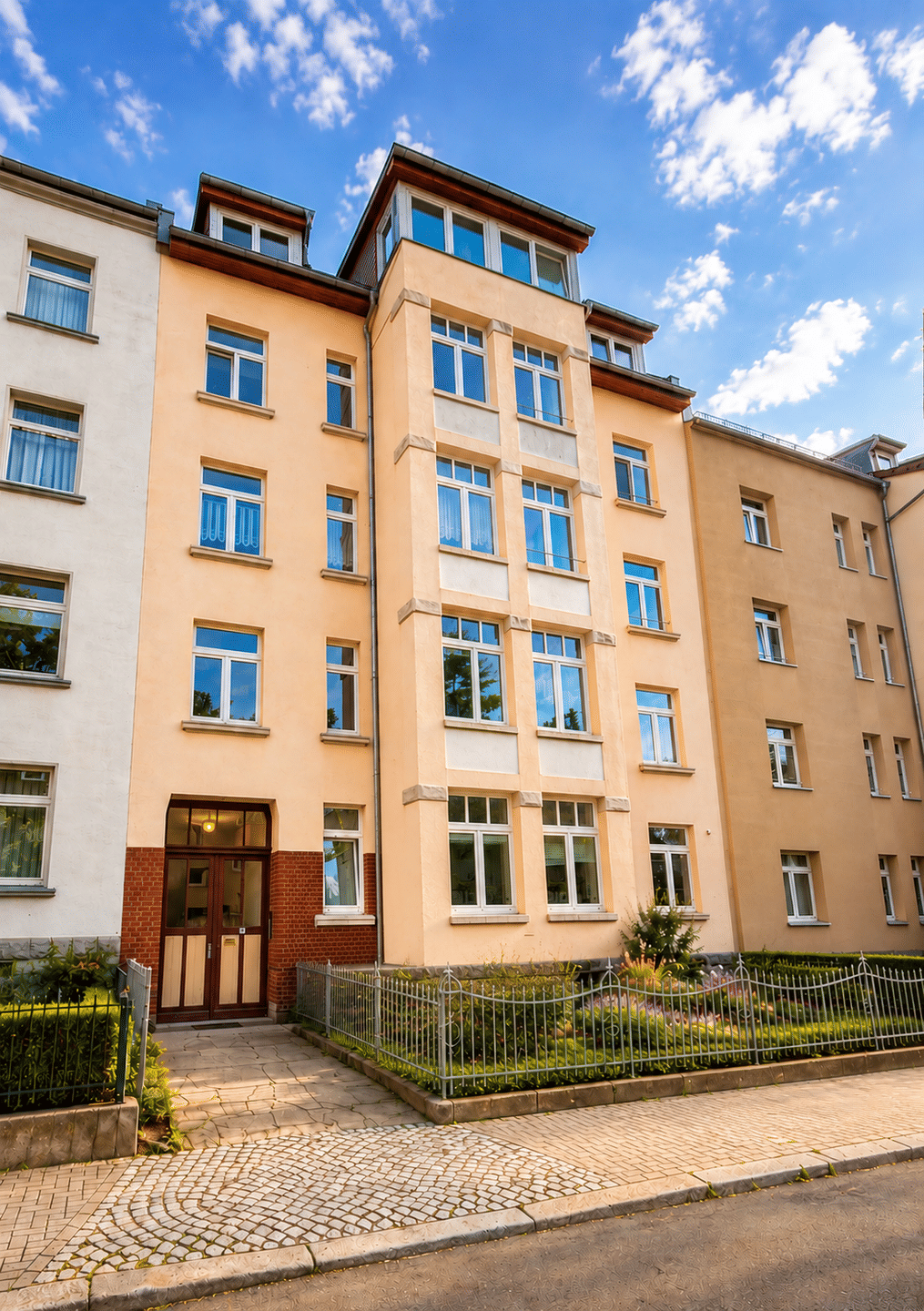 Stabil vermietete Eigentumswohnung in der Baumerstraße 1, 99089 Erfurt (Altstadt Andreasvorstadt Berliner Platz Ilversgehofen Rieth)