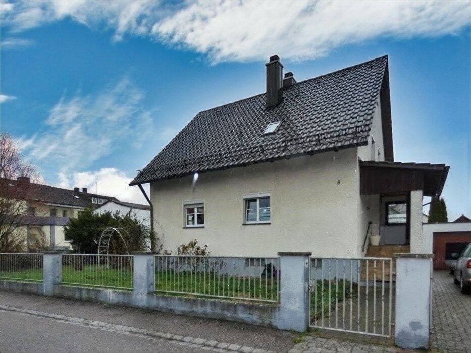 Charmantes Häuschen in ruhiger Wohnlage mit großem Grundstück, 92665 Altenstadt a.d. Waldnaab