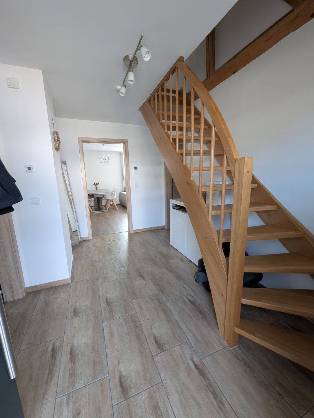 Moderne 4-Zimmer Maisonettewohnung Mietwohnung inkl Einbauküche, 93455 Traitsching