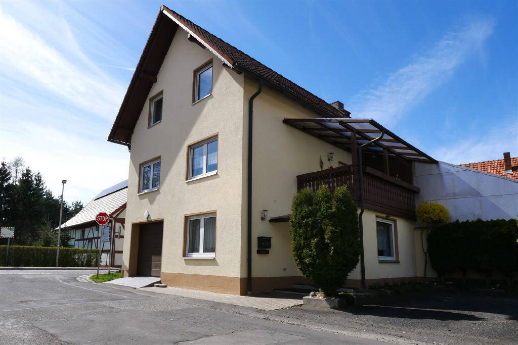 Preisänderung! Ideal für Pendler: Einfamilienhaus zwischen Thüringen und Bayern, 98646 Straufhain