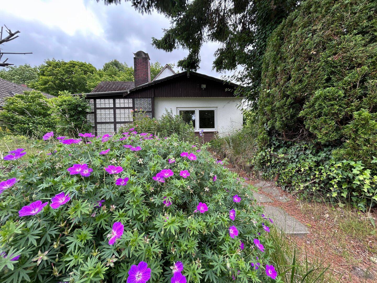 Einfamilienhaus in gefragter Lage von Langenhorn mit Einliegeroption, Wintergarten, 22415 Hamburg (Hamburg-Nord Fuhlsbüttel Hummelsbüttel Langenhorn)