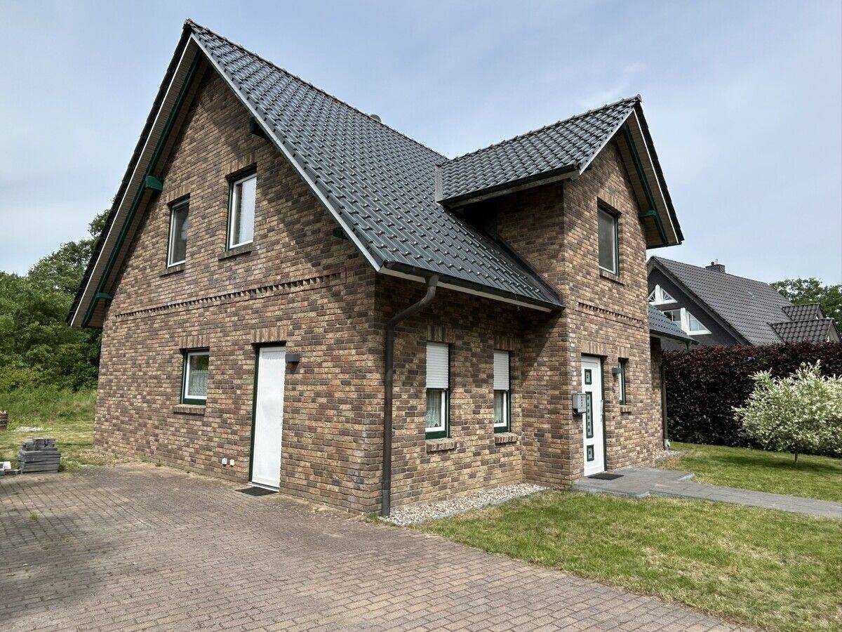 Kapitänsgiebelhaus mit Charme und Lebensqualität, 24598 Heidmühlen
