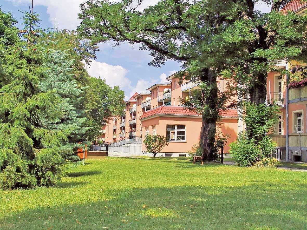 Schöne 2-Raum-Wohnung mit Balkon im Grünen/frisch saniert ab Juli, 4317 Leipzig (Neustadt-Neuschönefeld Reudnitz-Thonberg Zentrum-Ost)