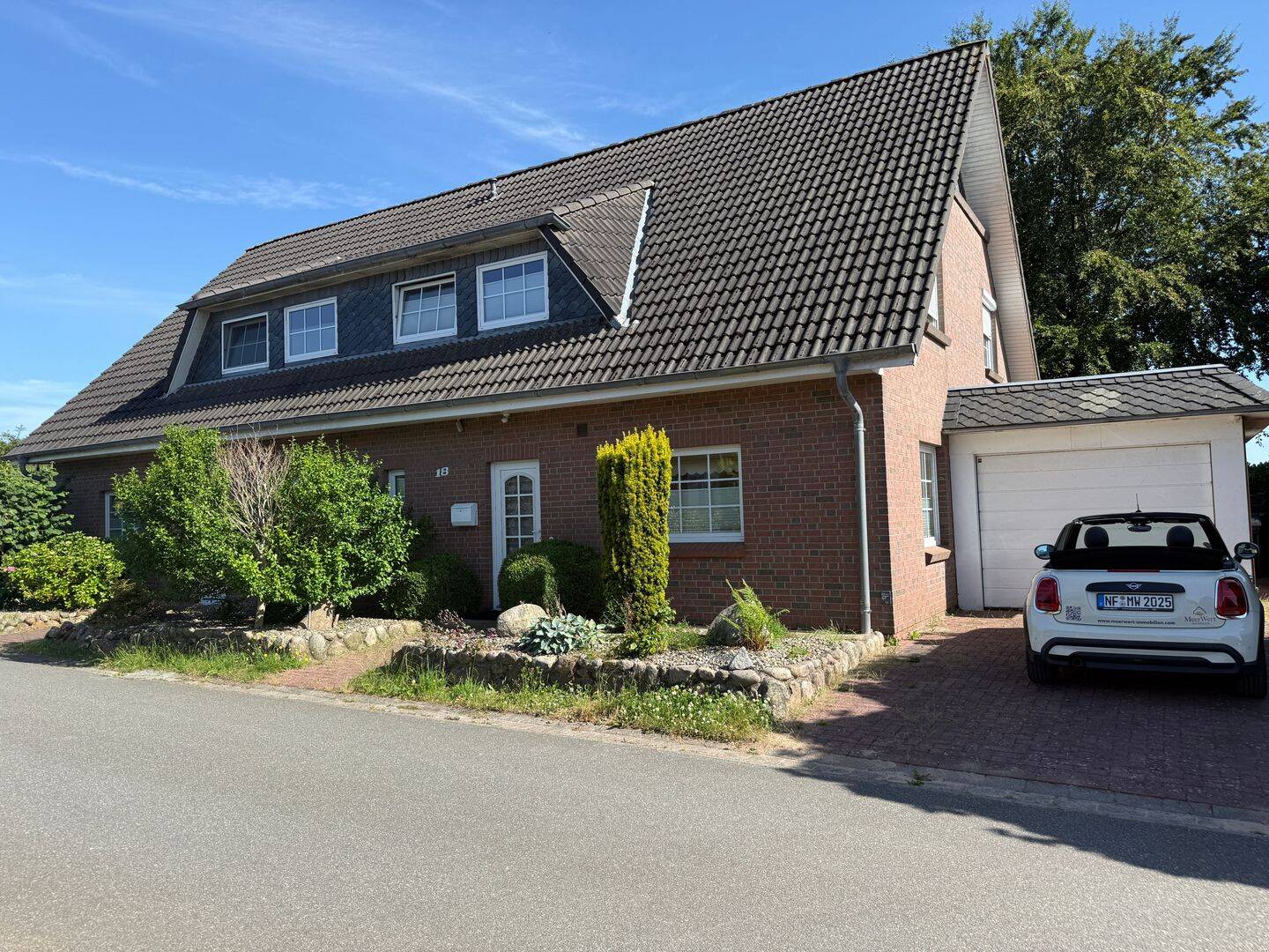 Schöne Doppelhaushälfte in ruhiger Lage in Schwabstedt, 25876 Schwabstedt