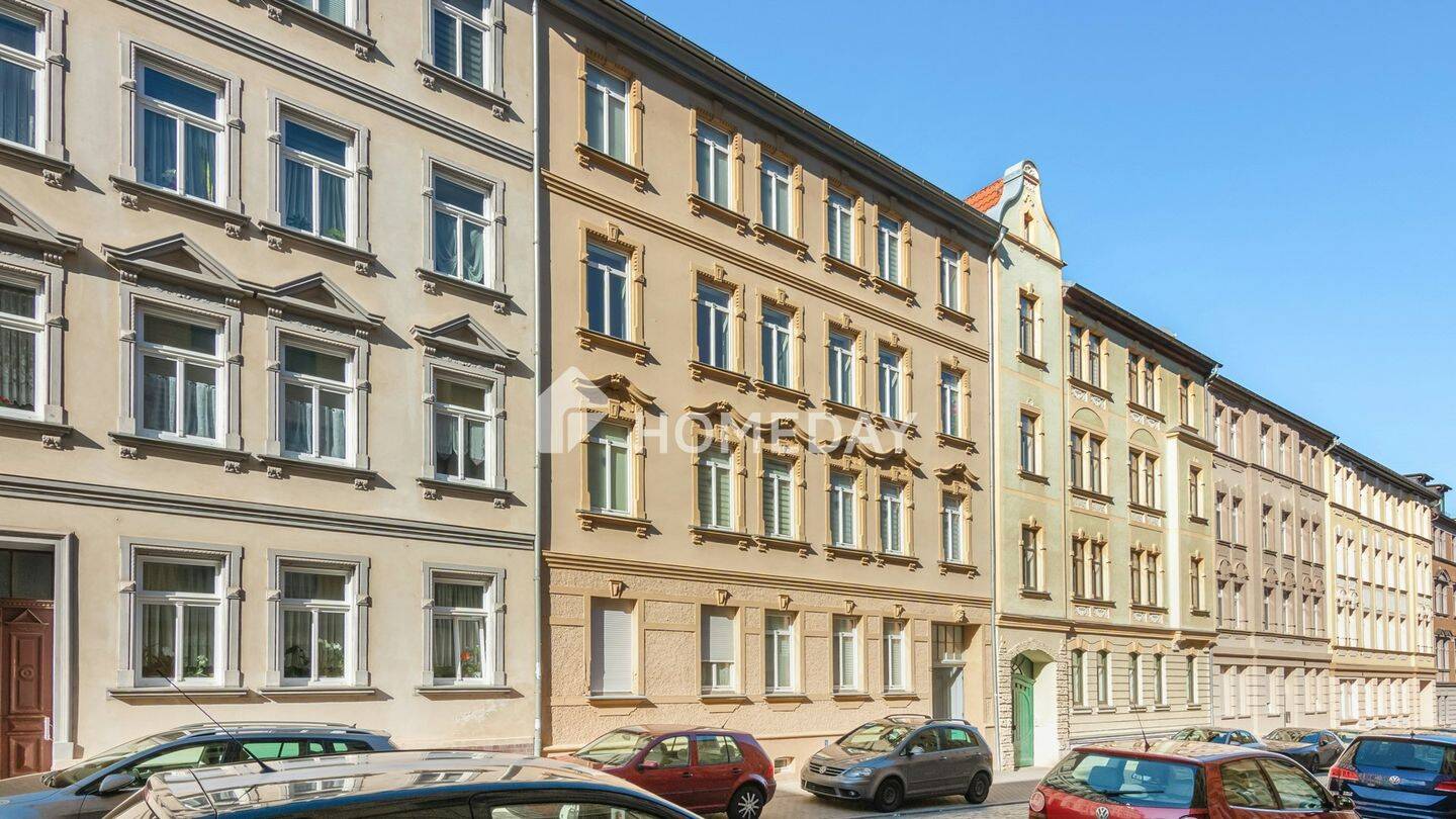 Paketverkauf! 2x Zwei-Zimmer-Wohnung mit Balkon und Stellplatz in gepflegter Anlage, 6667 Weißenfels