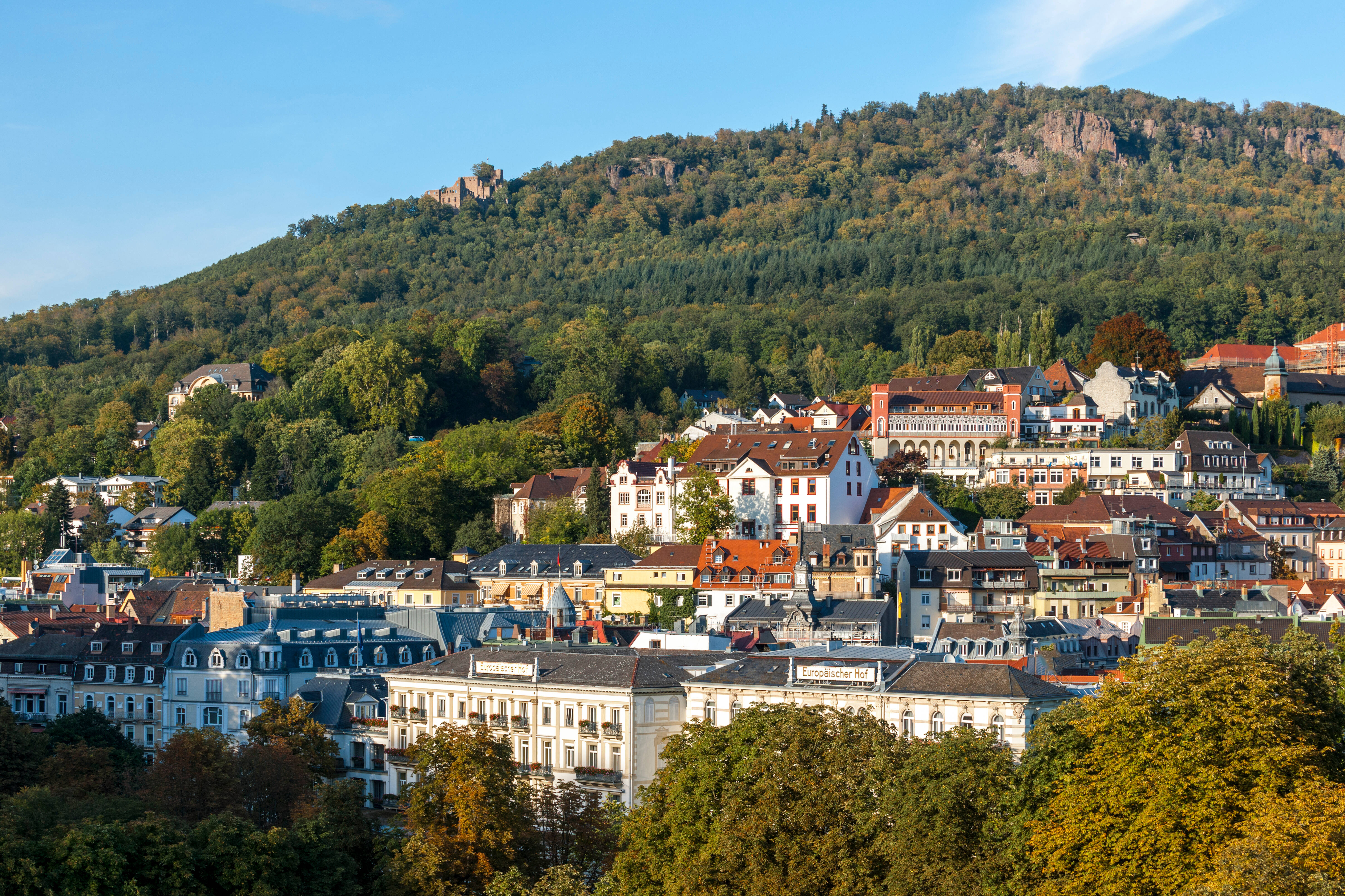 Schickes Penthouse mit Panoramablick über Baden-Baden, 76530 Baden-Baden (Ebersteinburg Innenstadt Lichtental Varnhalt Weststadt)
