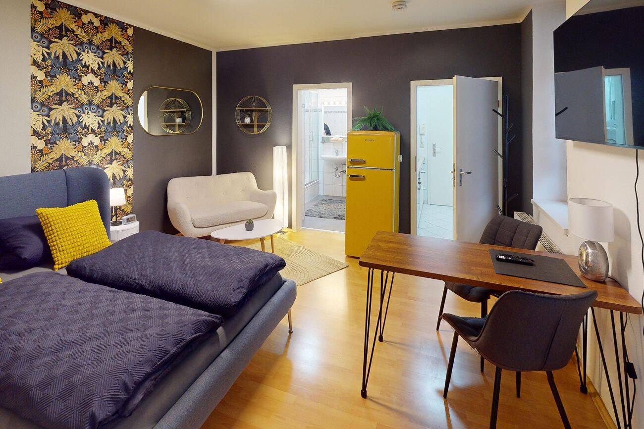 Möbliertes Wohlfühl-Appartement mit Balkon in Stadtfeld Ost. – Magdeburg – Bild 1 von 1