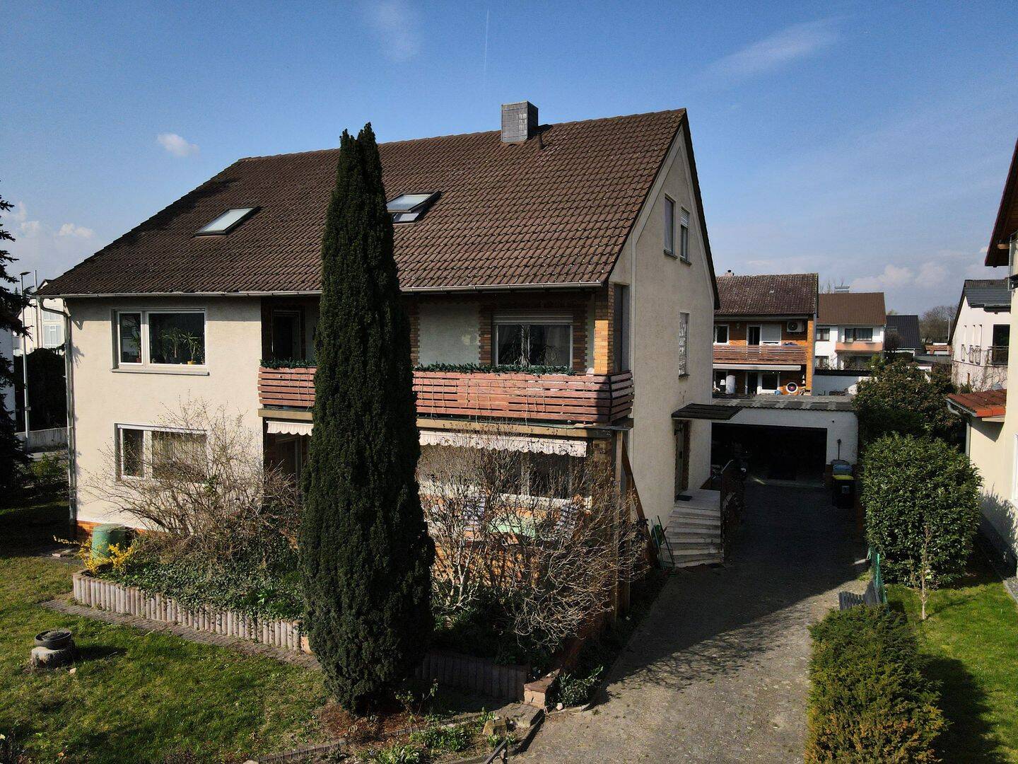 Mehrfamilienhaus mit ca. 343 m² Wohnfläche – voll vermietet und provisionsfrei, 65462 Ginsheim-Gustavsburg