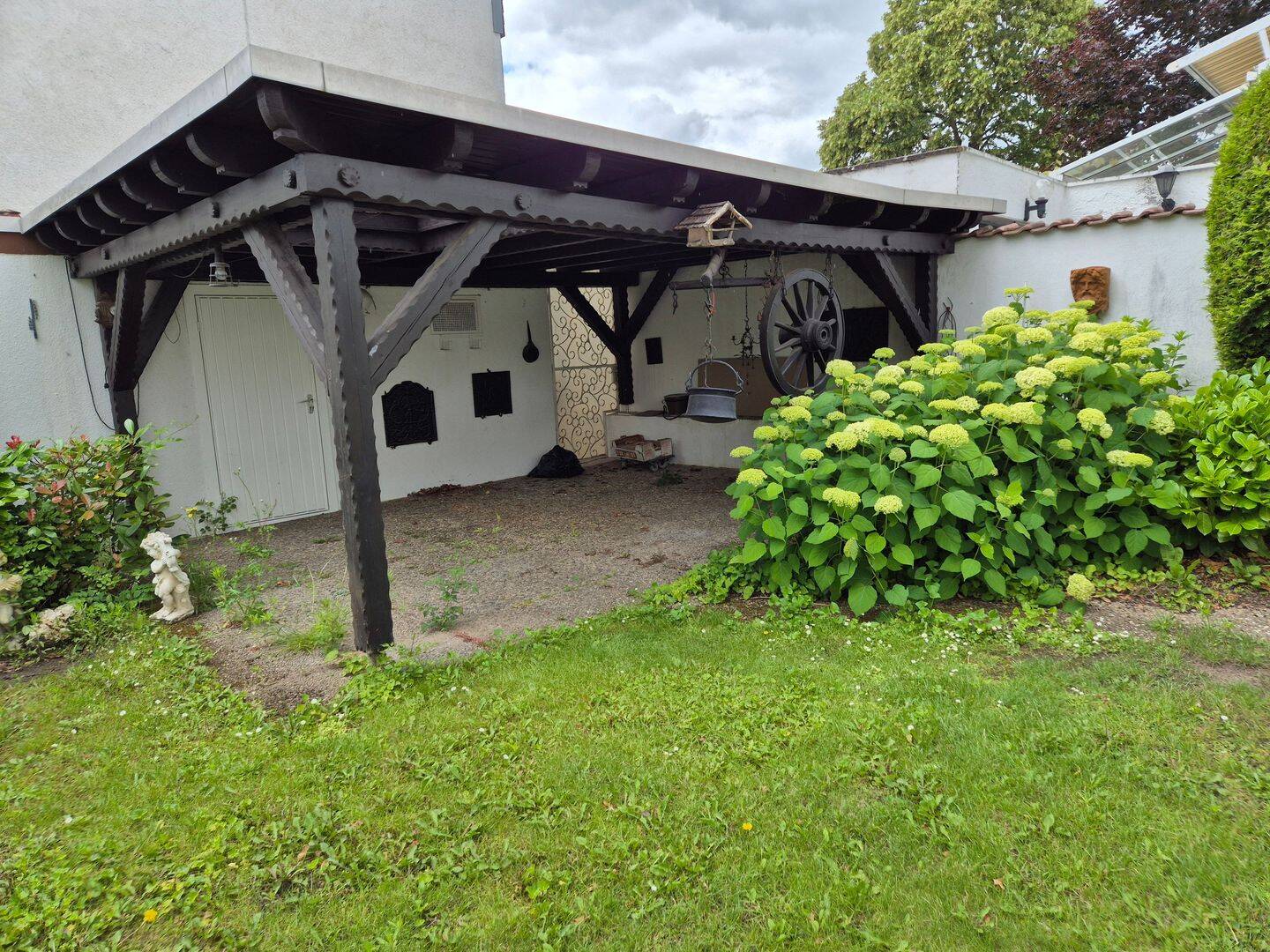 Großzügig-Frisch renoviert-Begehrte Lage seitlich Breitestraße, 55124 Mainz (Gonsenheim Oberstadt)