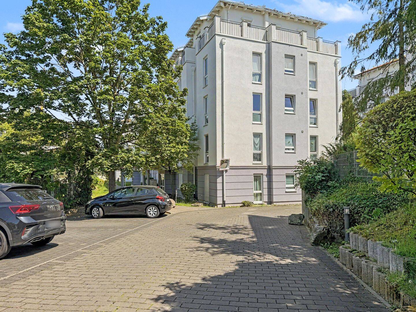 Vermietete 3-Zimmer-Wohnung mit Balkon in Wiesbaden, 65205 Wiesbaden