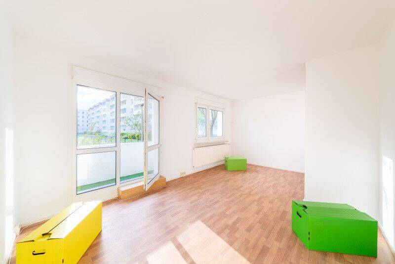 Neuwertige 3-Raum-Wohnung, 6122 Halle (Saale) (Nietleben Nördliche Neustadt Saaleaue)