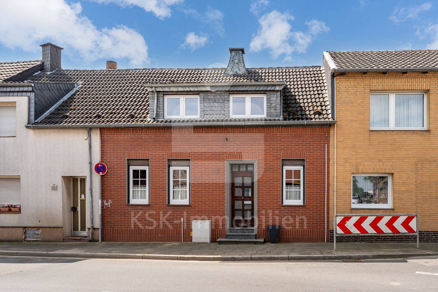 Einziehen und wohlfühlen. Schönes Reihenmittelhaus in Bedburg Kirchherten., 50181 Bedburg