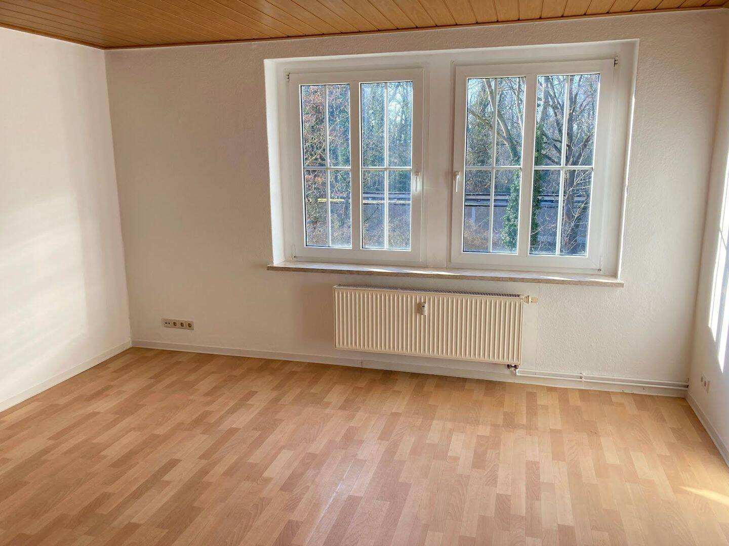 Große 3RW mit Dusche…, 6862 Dessau-Roßlau