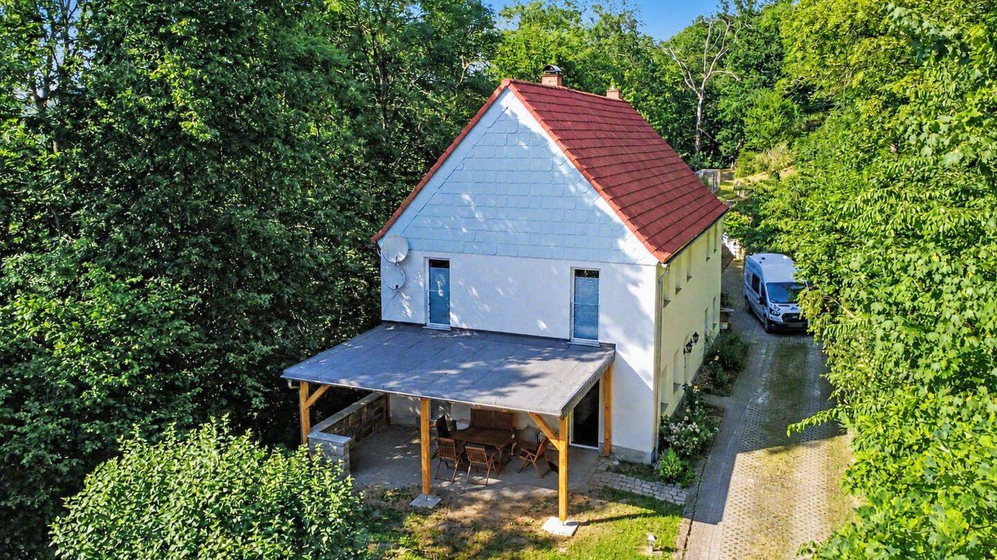 Idyllisches Einfamilienhaus mit viel Platz für Familien in Dippoldiswalde, 1744 Dippoldiswalde