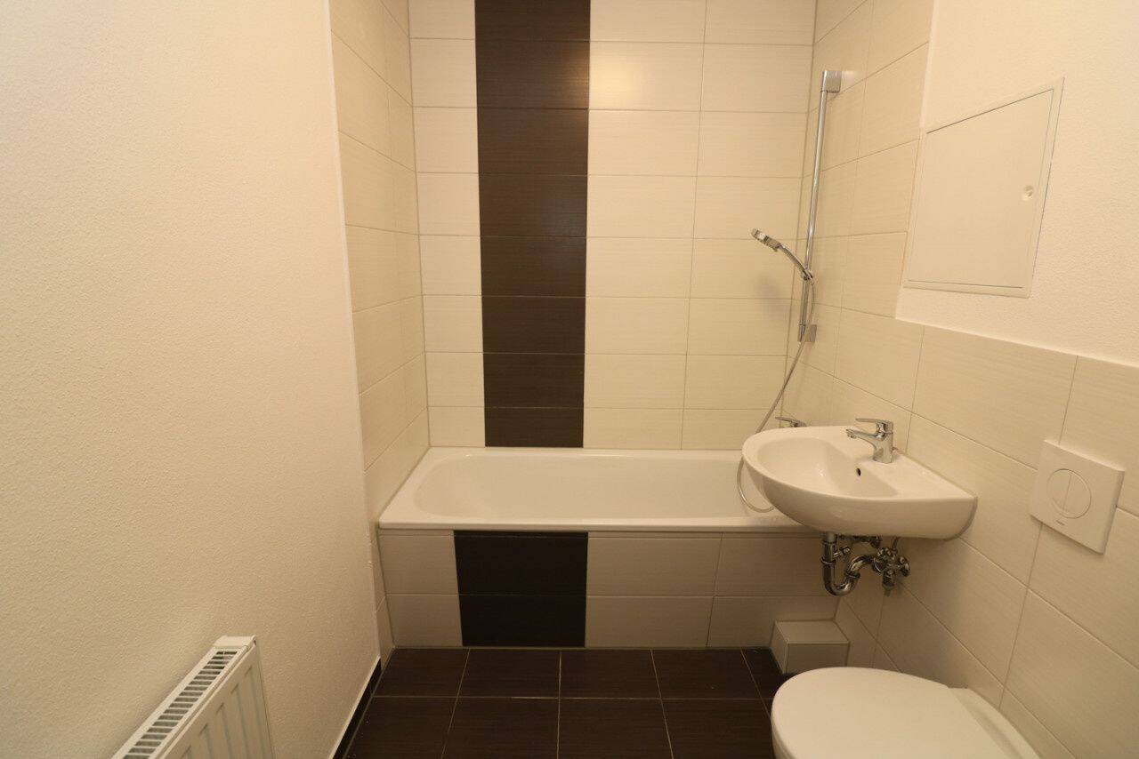 Verdammt ich lieb dich…tolle 2-RW mit Wanne & Balkon!!!, 9599 Freiberg