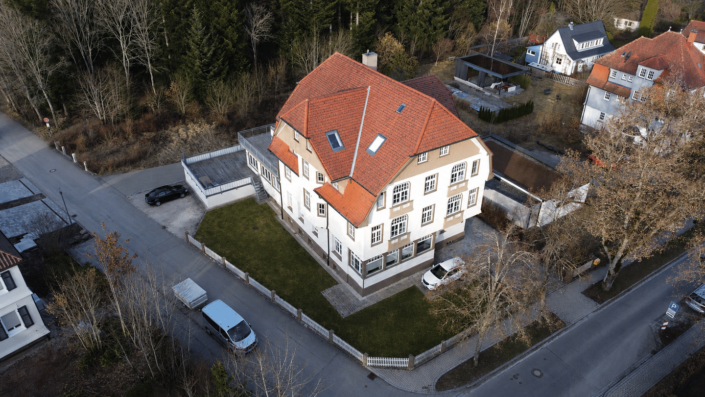 Elegante Erdgeschosswohnung mit Traumterrasse, 78126 Königsfeld im Schwarzwald