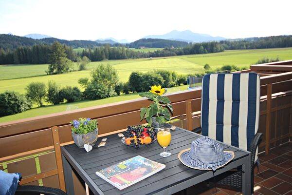 Freiheit spüren, Ruhe finden – mit Panoramablick auf die Berge, 87637 Seeg