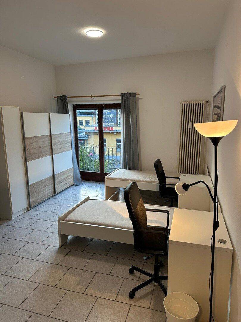 Voll möblierte 1 Zimmer Wohnung in zentraler Lage von Erlangen, 91054 Erlangen (Burgberg Erlangen-Nord Erlangen-Ost Innenstadt Sieglitzhof)