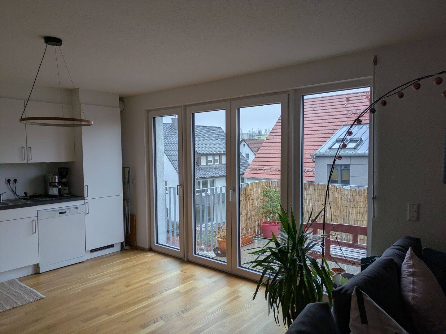 Helle, neue Zweiraumwohnung in Vaihingen für Singles/Paare, 70563 Stuttgart (Vaihingen)