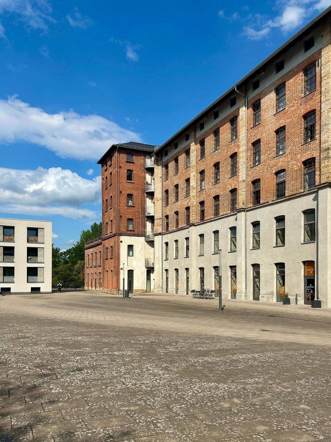 Kernsaniertes 2-Zimmer Apartment im historischen Gebäudeensemble auf der Erbainsel mit Tiefgaragenstellplatz, 96047 Bamberg (Bamberg Gaustadt)