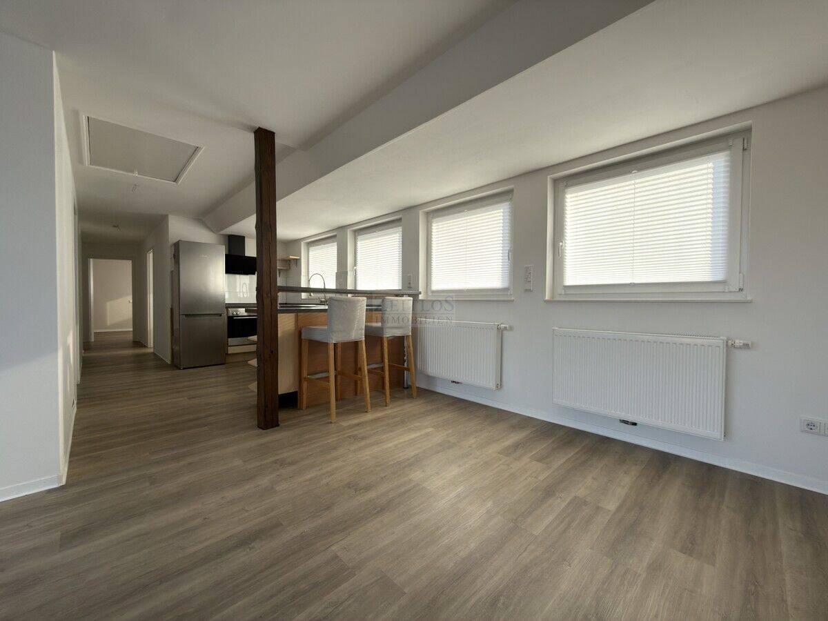 3 Zimmer Wohnung – Top Zustand