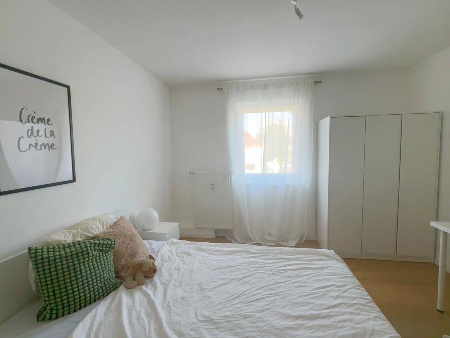 Helles, möbliertes Zimmer in netter 3er-WG für Frauen – 482 € warm, 67067 Ludwigshafen am Rhein (Gartenstadt Maudach Rheingönheim)