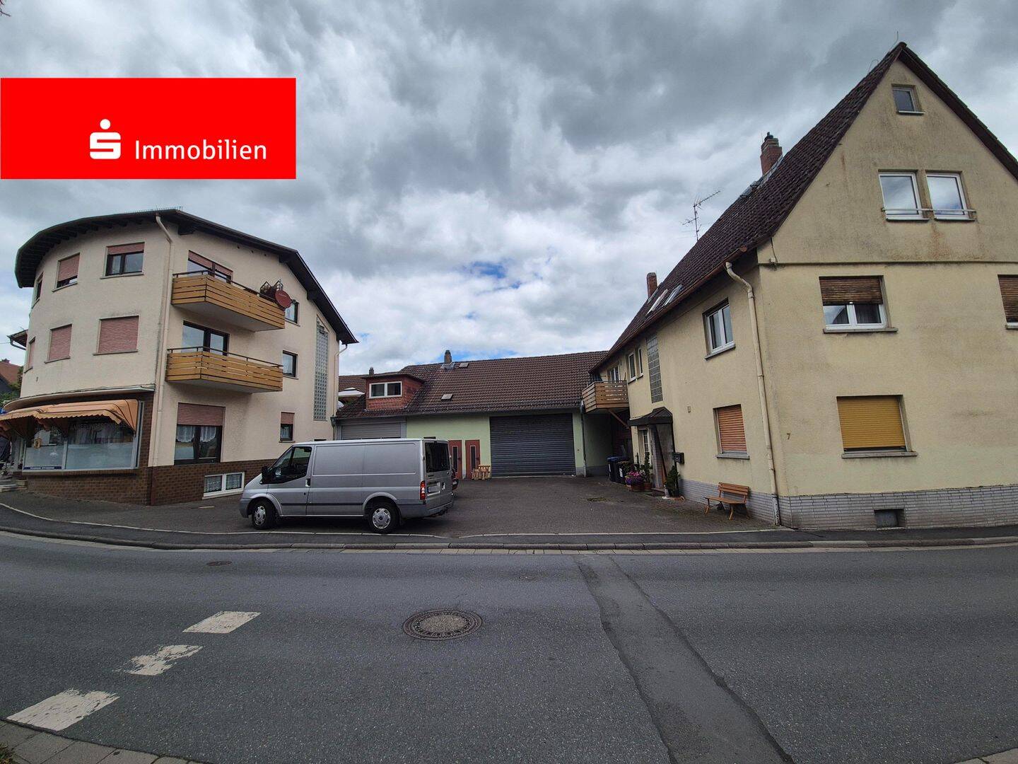 Einzigartiges Immobilienensemble mit Entwicklungspotenzial – digitales Angebotsverfahren, 61267 Neu-Anspach
