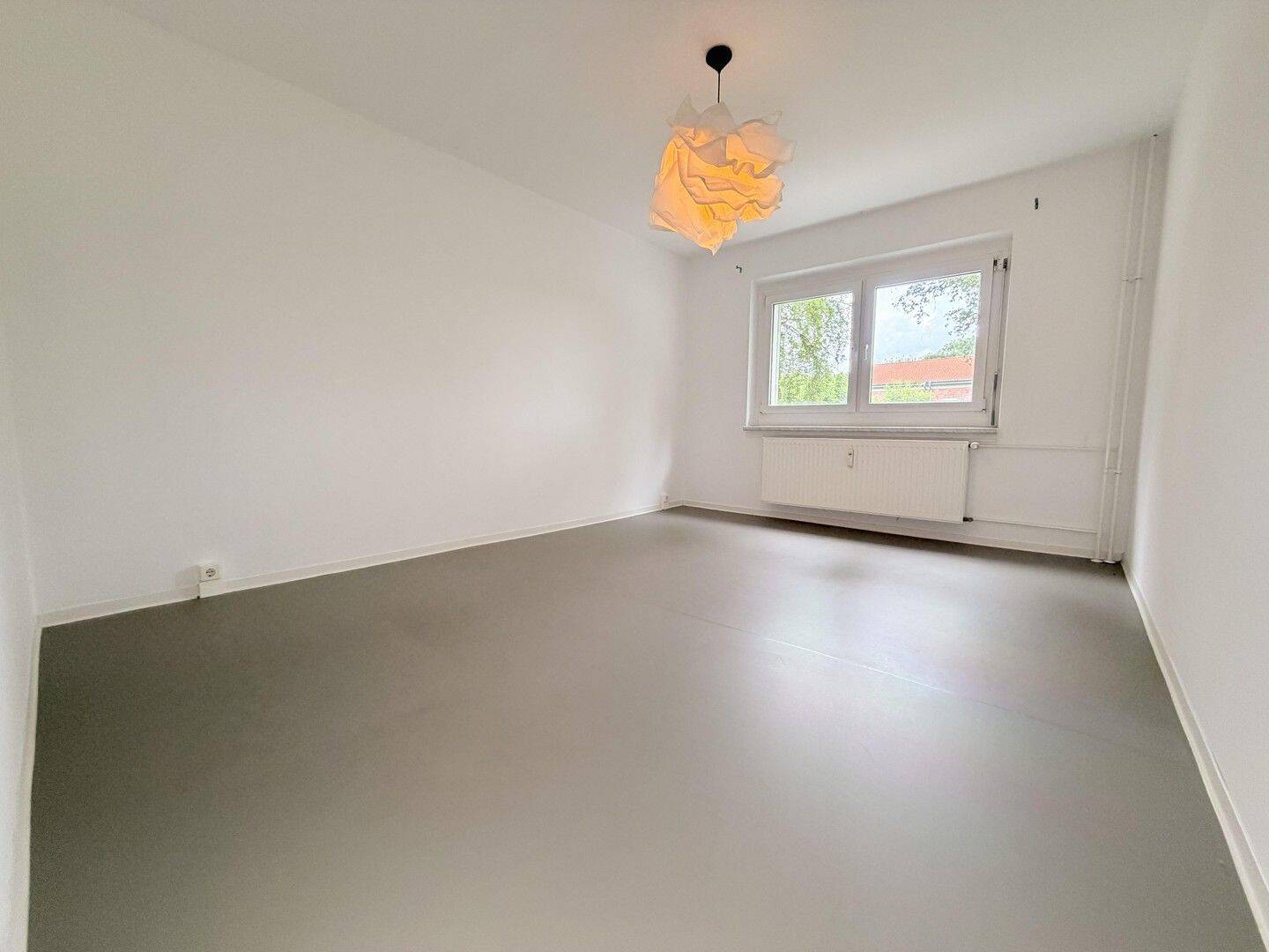 2 Zimmer Hochpaterre-Wohnung im urbanen Lichtenberg, 13059 Berlin (Lichtenberg Hohenschönhausen Kleingartenanlage Falkenhöhe Nord Neu-Hohenschönhausen Wartenberg)