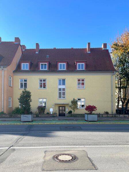 Renovierte 2,5-Raum-Wohnung mit guter Infrastruktur!, 99099 Erfurt