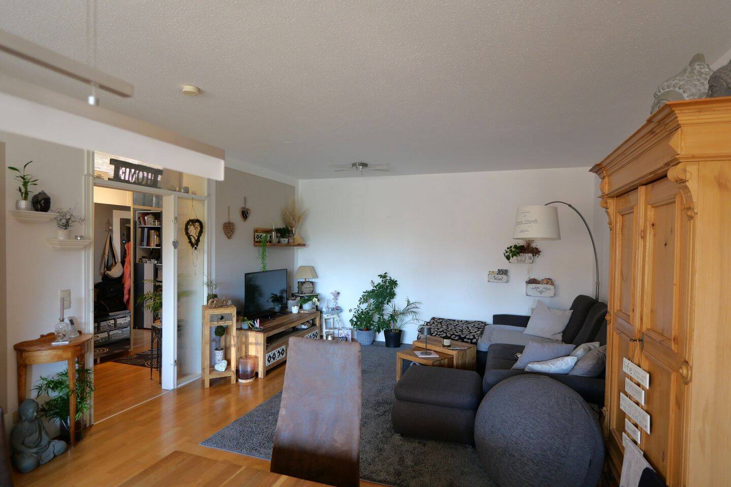Großzügige, helle Dreizimmerwohnung mit Loggia in Nürnberg Gärten hinter der Veste (Objektnummer: 0704UW26KN), 90408 Nürnberg (Großreuth h. d. Veste Gärten h. d. Veste Maxfeld Nordbahnhof Sankt Johannis)