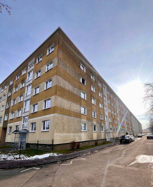 Familienwohnung mit 3 separaten Schlafzimmern und Balkon sucht neue Mieter ab 01.09.2026!, 1257 Dresden (Großzschachwitz Leuben Lockwitz Niedersedlitz)