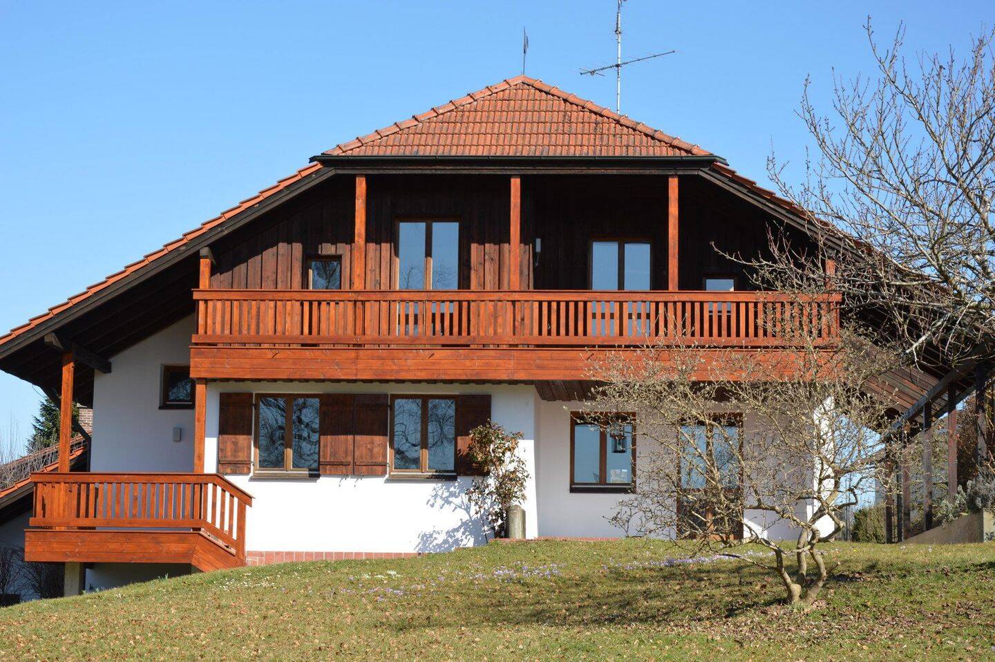 Einfamilienhaus mit 1.600 qm großem Grundstück; Privatverkauf – faires Angebot willkommen, 84140 Gangkofen