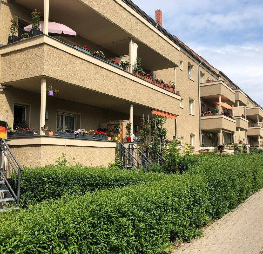 Charmant sanierte 3-Raum-Wohnung mit eigenem Gartenanteil in Leipzig-Marienbrunn!, 4277 Leipzig (Connewitz Marienbrunn)