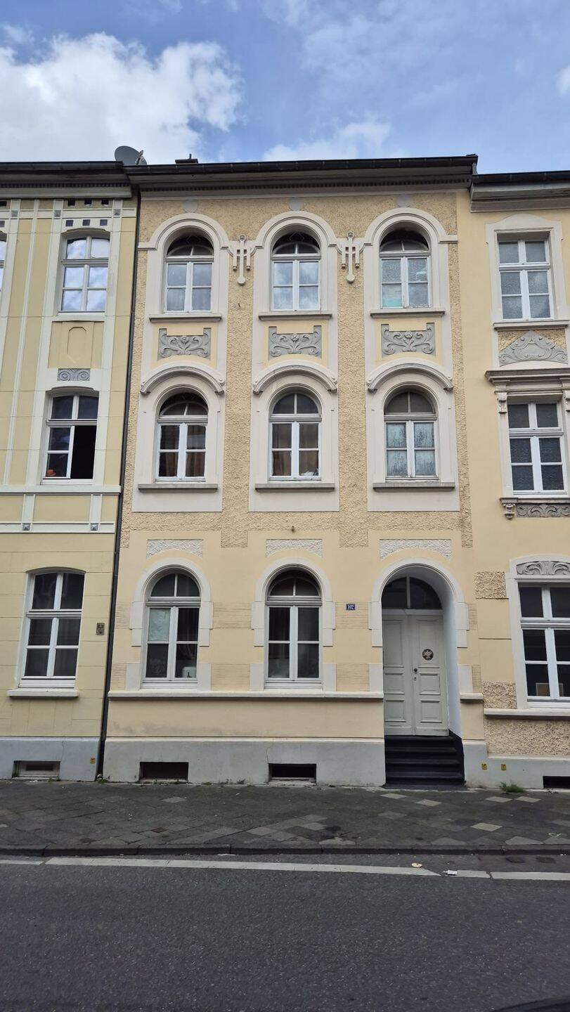Denkmalgeschütztes Stadthaus mit vielseitigen Möglichkeiten, 41061 Mönchengladbach (Eicken Stadtmitte Waldhausen)