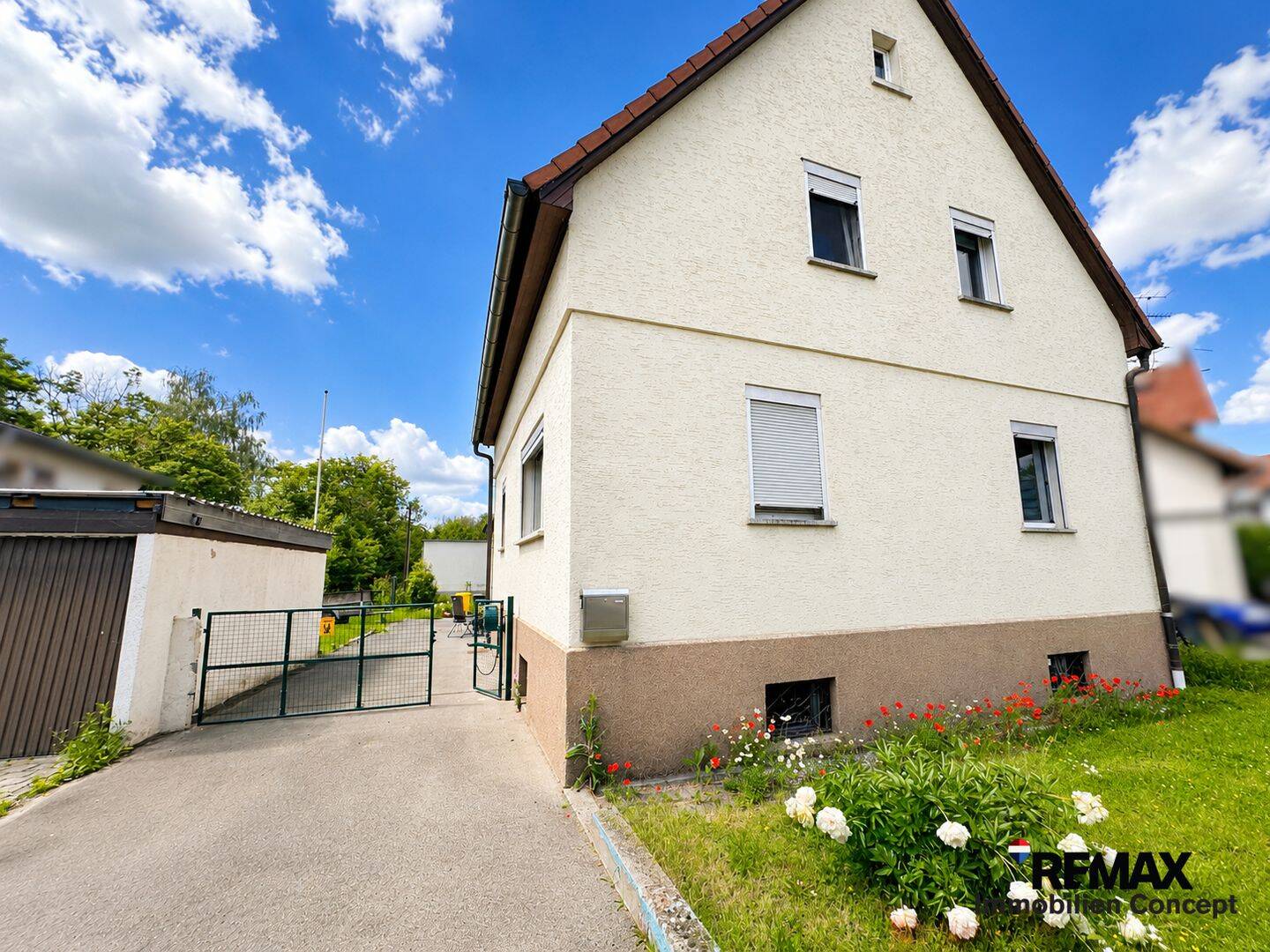 Wohnhaus mit Scheune, Garage & Nebengebäude | 666 m² Grundstück | Viel Platz für Familie, Hobby & Handwerk, 96484 Meeder