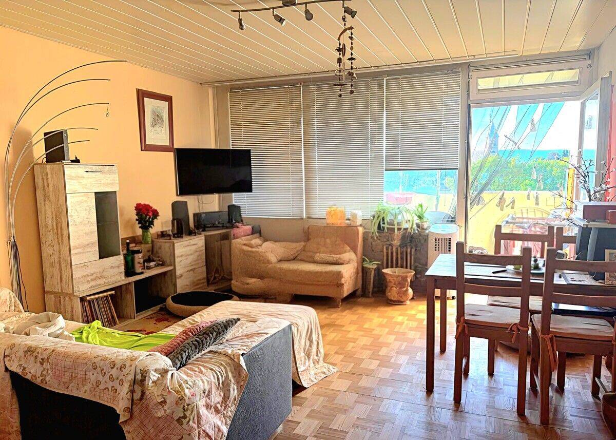 Attraktive 1-Zimmer-Wohnung mit Einbauküche, Balkon und Tiefgarage, 76448 Durmersheim