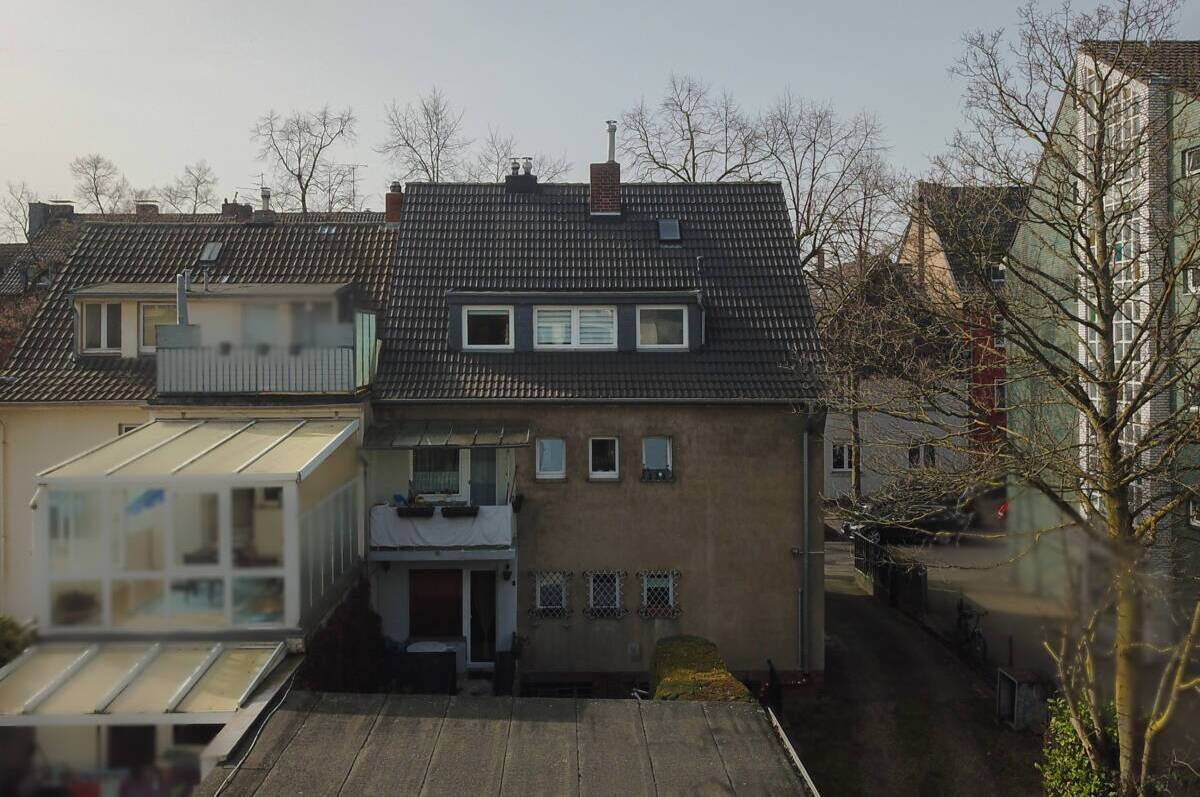 Mehrfamilienhaus mit Zukunftspotenzial, 40589 Düsseldorf