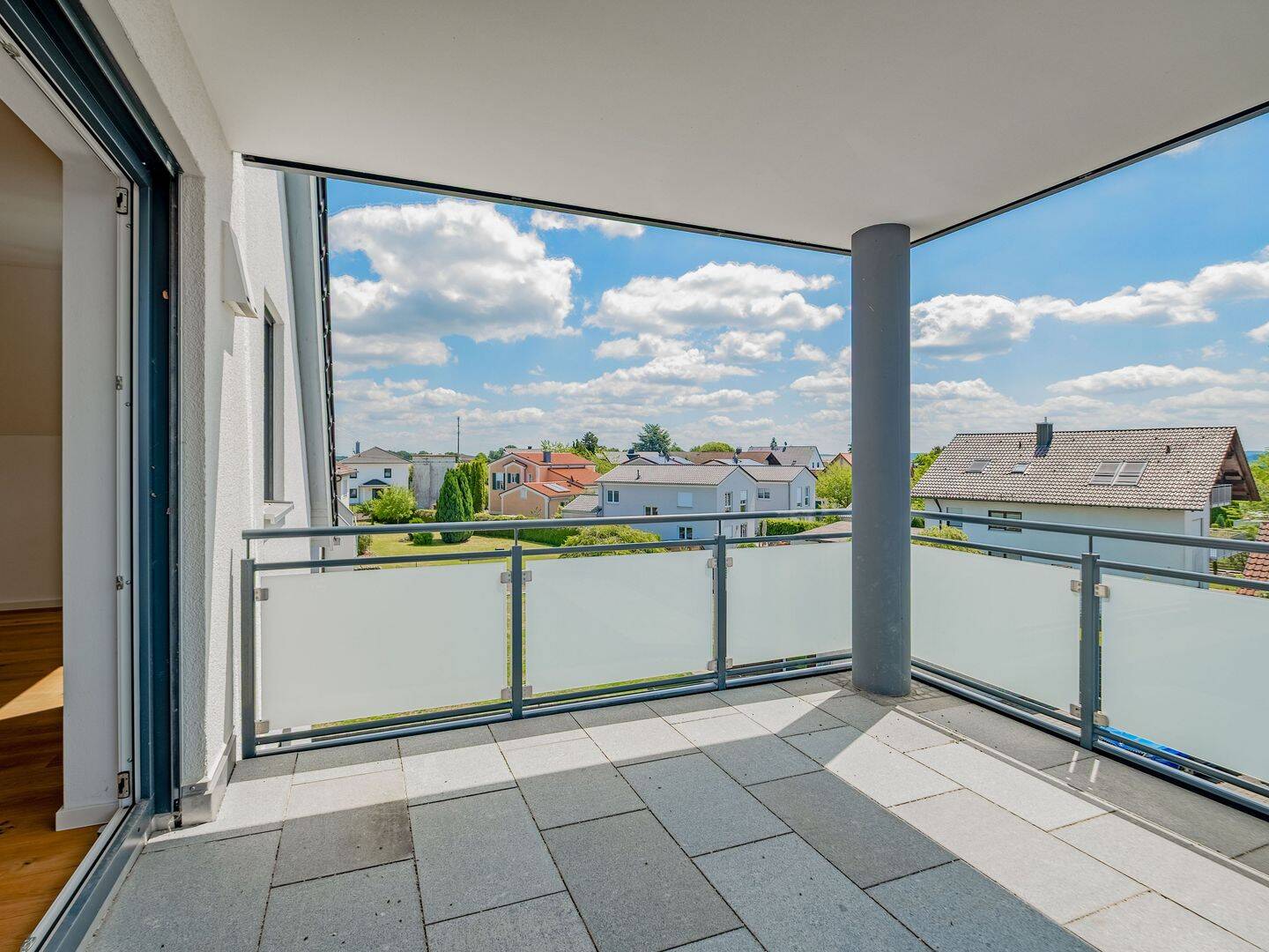 Modernes Wohnen auf höchstem Niveau – Exklusive 4-Zimmer-Wohnung in Schrobenhausen, 86529 Schrobenhausen